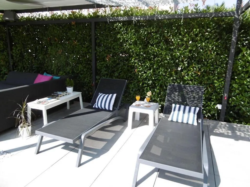 Vikendica Villa Luka Apartment Red With Pool